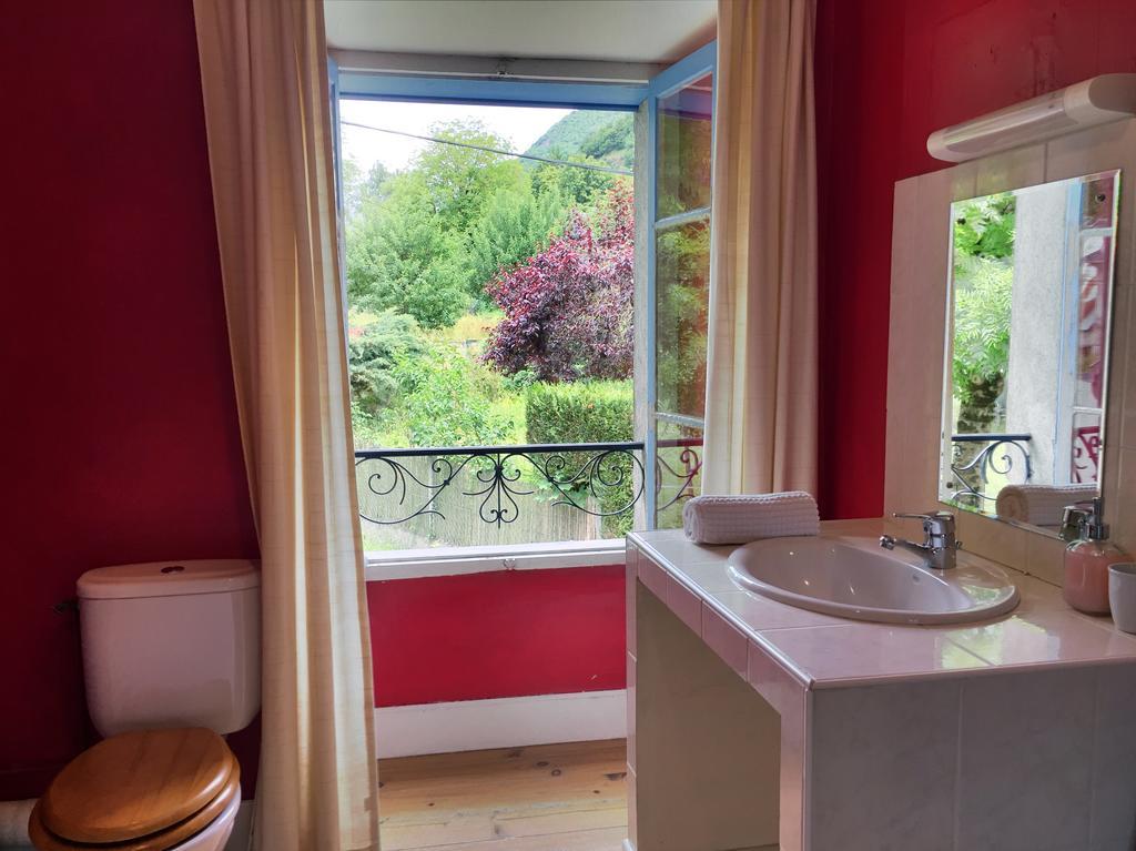 帕皮丽欧住宿加早餐旅馆 Montauban-de-Luchon 外观 照片